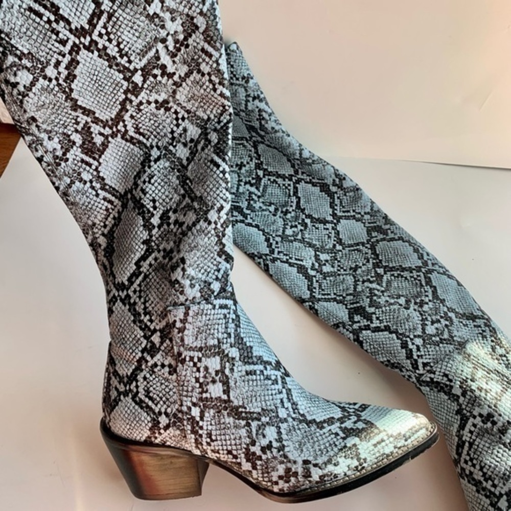 Gianni Bini Alyiraa Snake Print Stretch Over-The-Knee Block Heel Boots - Picture 9 of 11